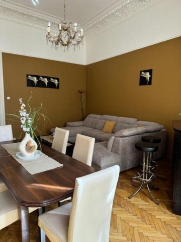 Izabella Home Budapest Exterior foto