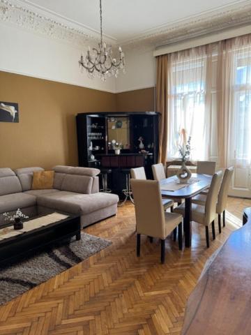 Izabella Home Budapest Exterior foto
